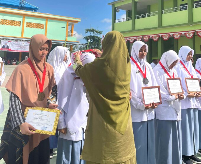 Dari Hobi Menjadi Prestasi : Cerita Inspiratif Siswa SMAIT Insan Cendekia Jayapura di FLS3N